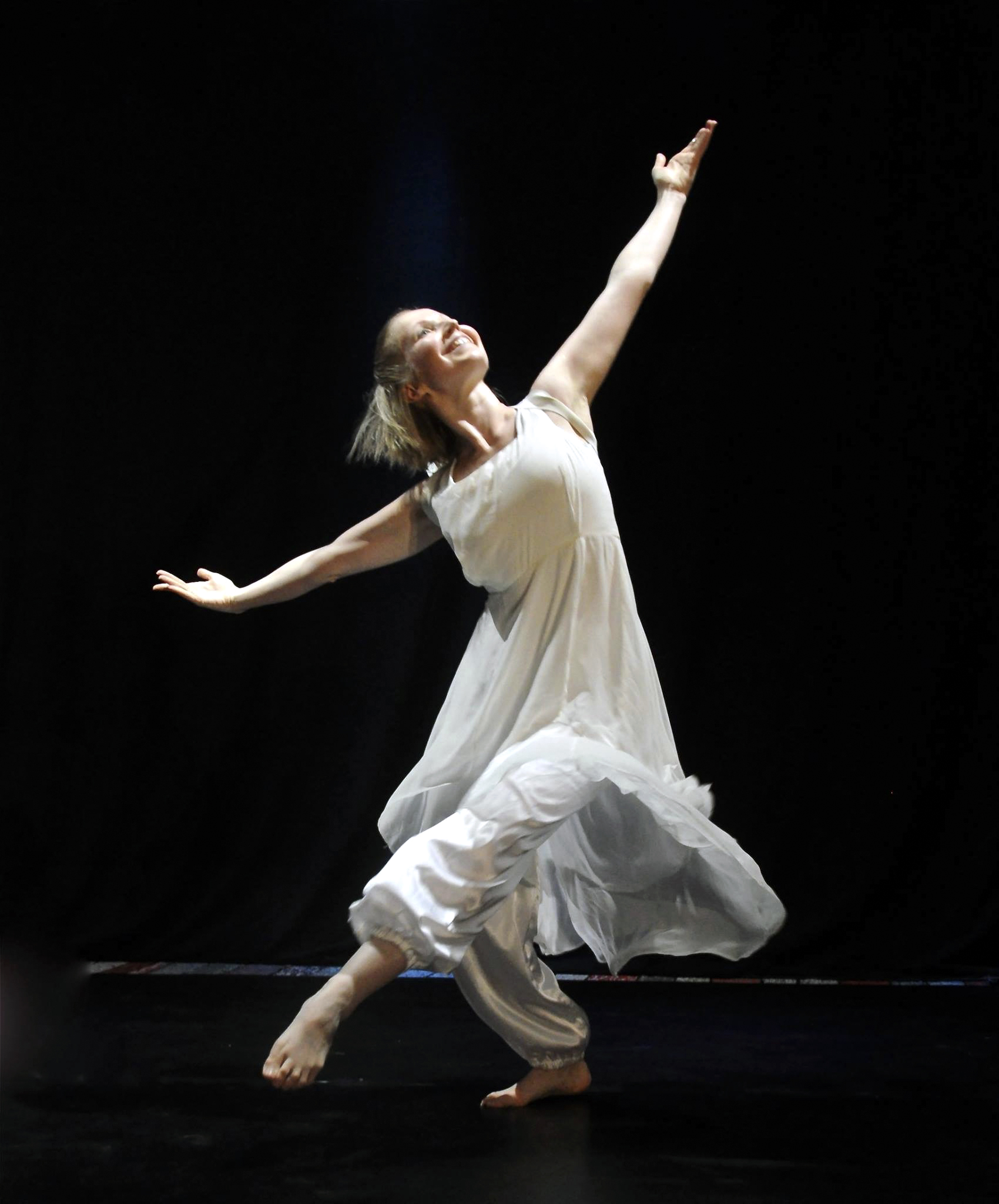 Titta Tunkkari dansar.