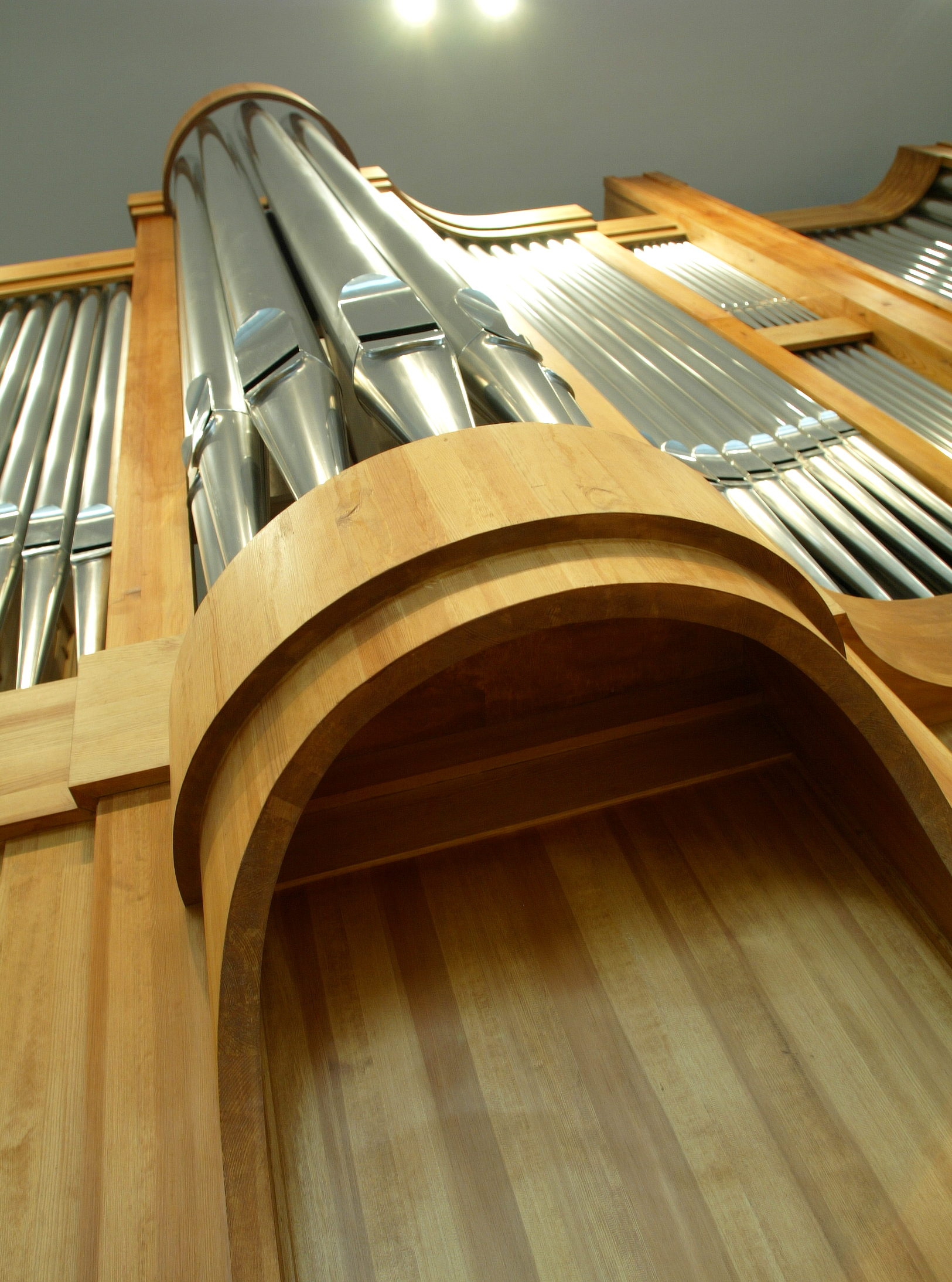 Orgelpipor på orgeln i Gamlakarleby stadskyrka.