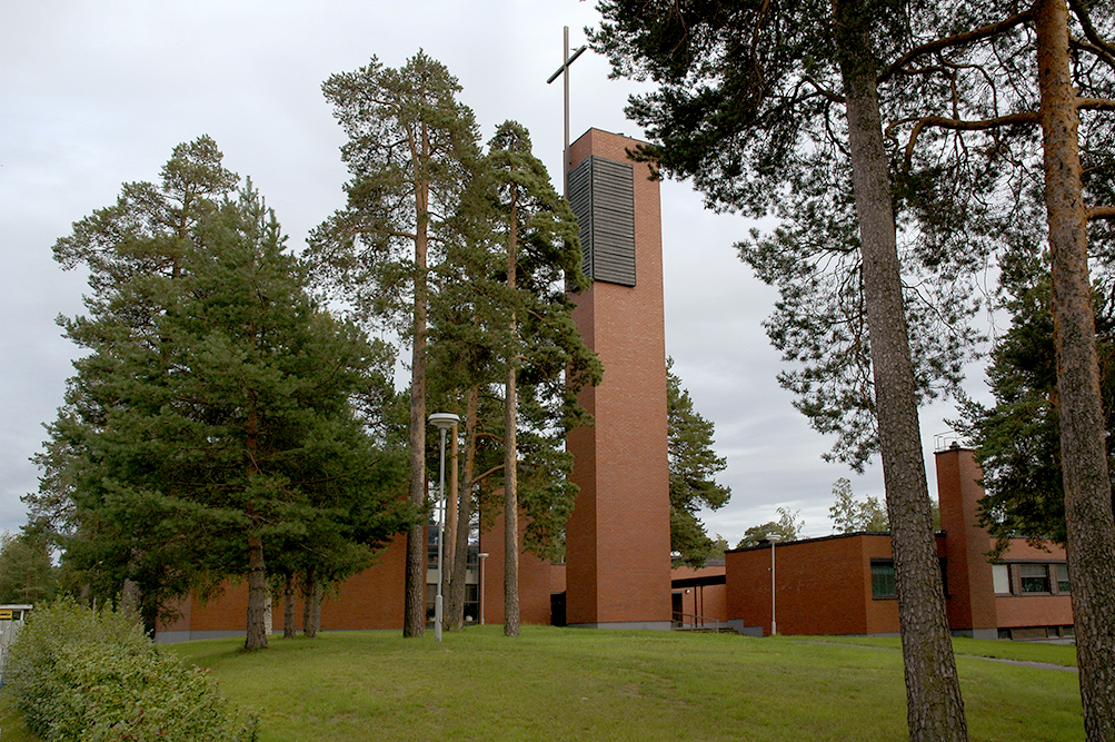 Yxpila kyrka utifrån.